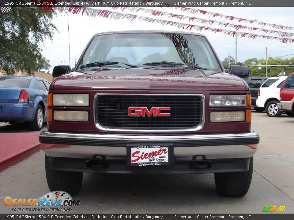 1995 GMC Sierra 1500 SLE Extended Cab 4x4 Dark Hunt Club Red Metallic / Burgundy Photo #5