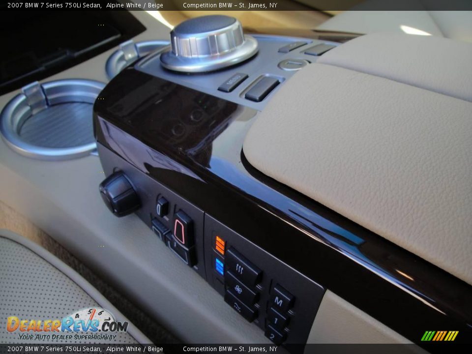 2007 BMW 7 Series 750Li Sedan Alpine White / Beige Photo #14