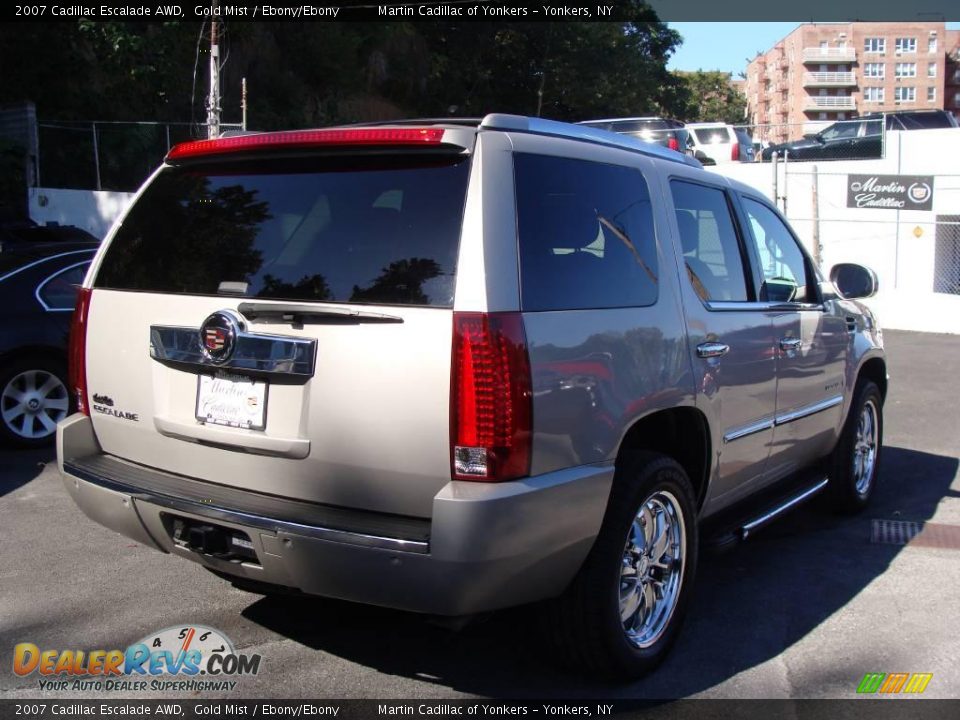 2007 Cadillac Escalade AWD Gold Mist / Ebony/Ebony Photo #4