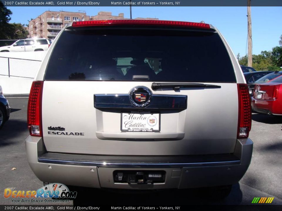 2007 Cadillac Escalade AWD Gold Mist / Ebony/Ebony Photo #5