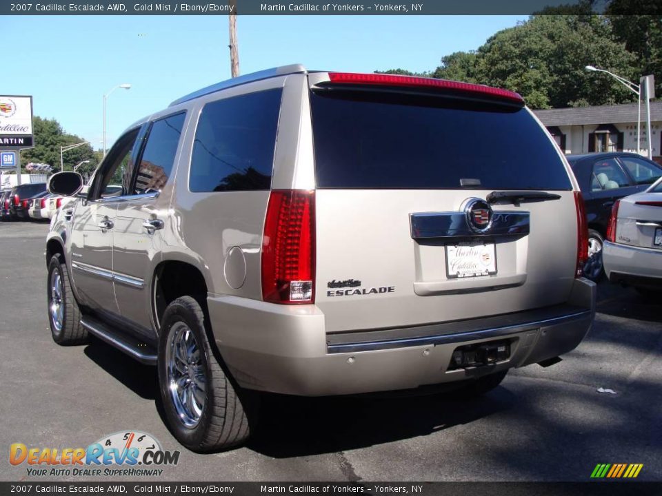 2007 Cadillac Escalade AWD Gold Mist / Ebony/Ebony Photo #6