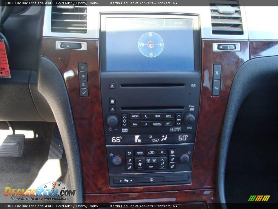 2007 Cadillac Escalade AWD Gold Mist / Ebony/Ebony Photo #20