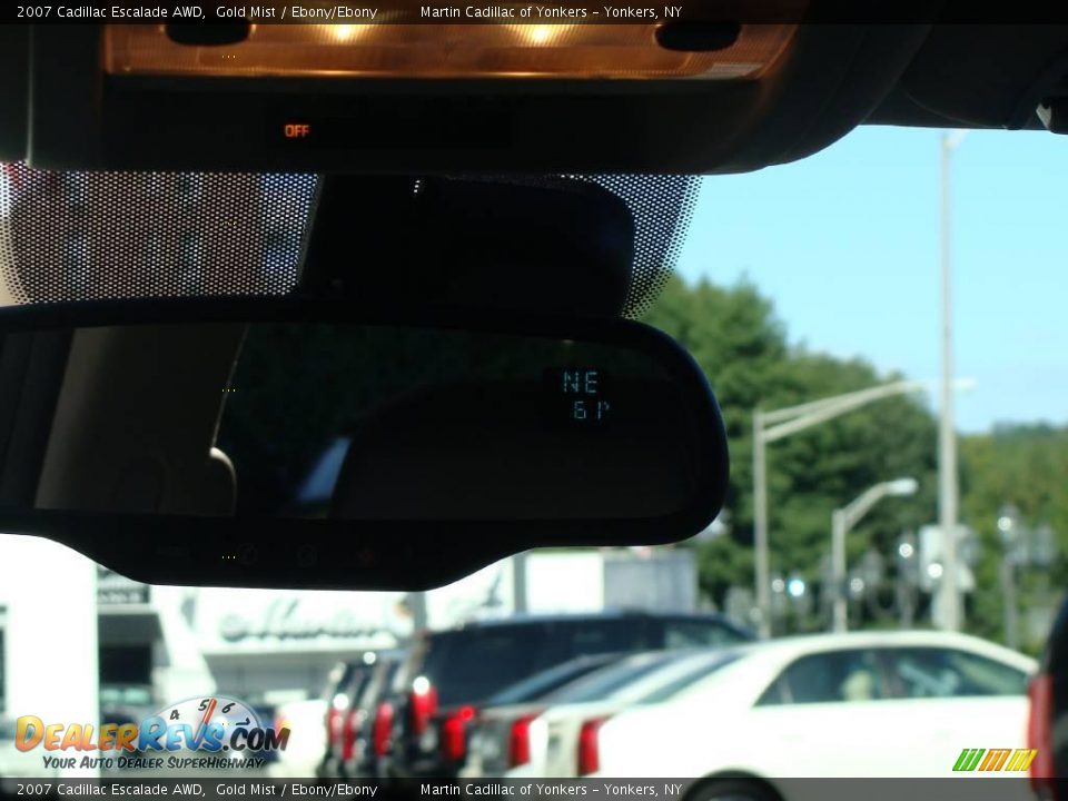2007 Cadillac Escalade AWD Gold Mist / Ebony/Ebony Photo #21
