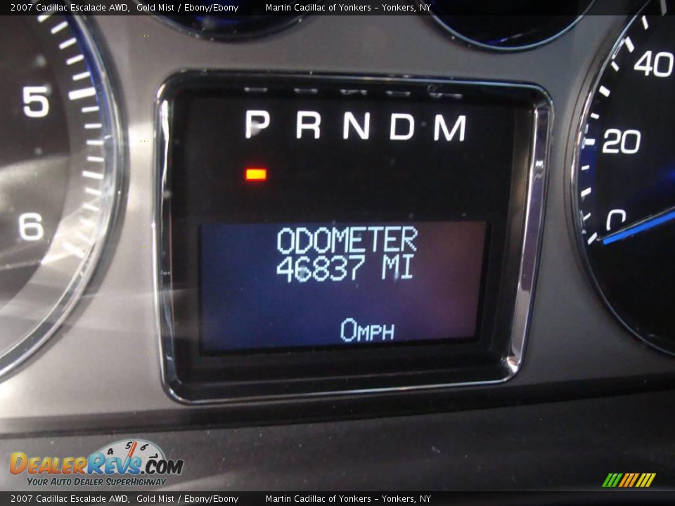 2007 Cadillac Escalade AWD Gold Mist / Ebony/Ebony Photo #27