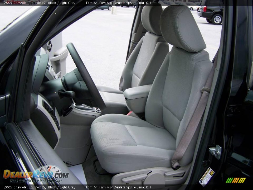 2005 Chevrolet Equinox LS Black / Light Gray Photo #7