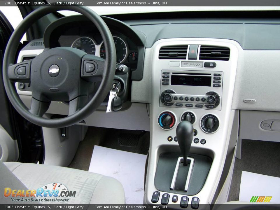 2005 Chevrolet Equinox LS Black / Light Gray Photo #12