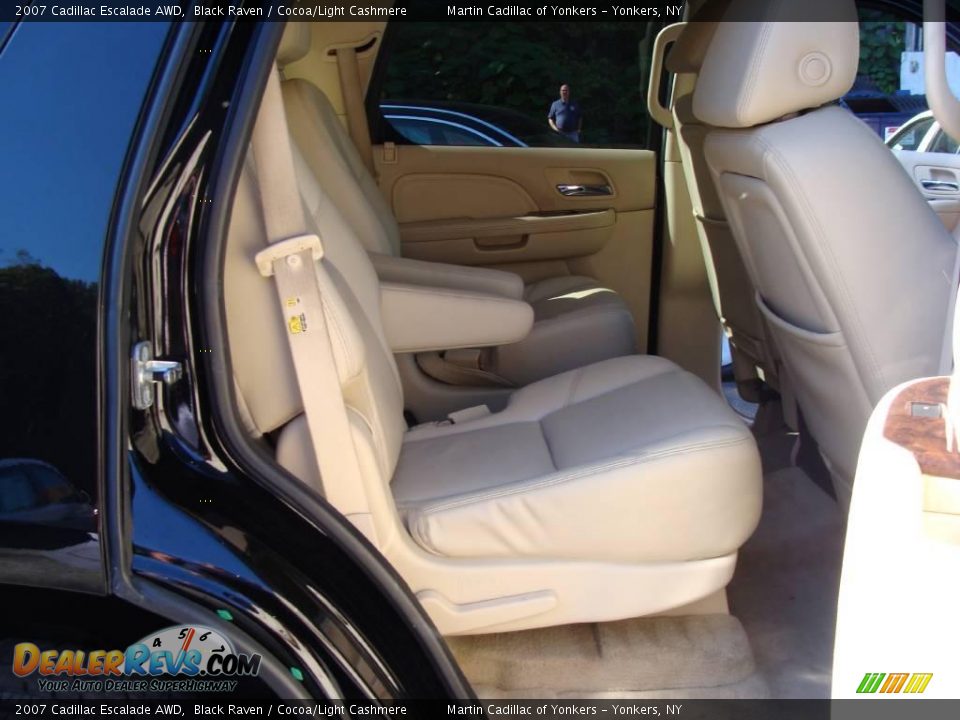 2007 Cadillac Escalade AWD Black Raven / Cocoa/Light Cashmere Photo #15