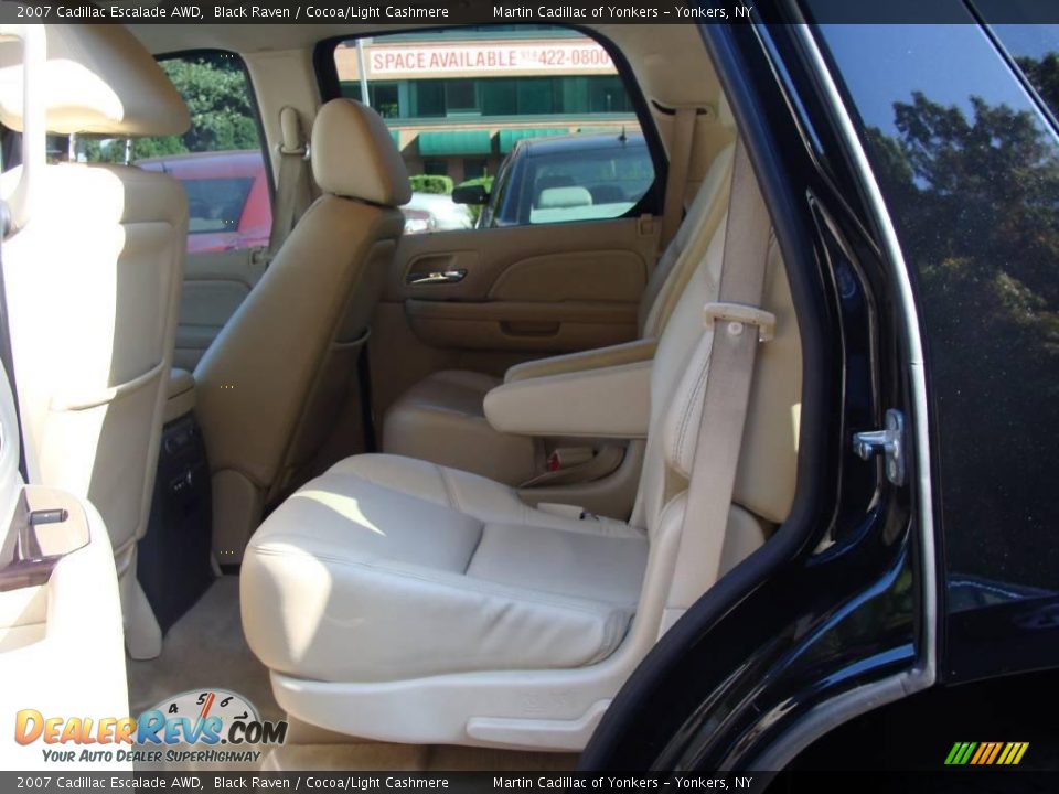 2007 Cadillac Escalade AWD Black Raven / Cocoa/Light Cashmere Photo #17