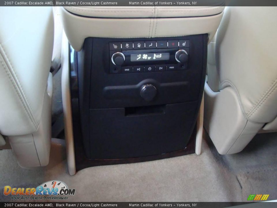 2007 Cadillac Escalade AWD Black Raven / Cocoa/Light Cashmere Photo #22