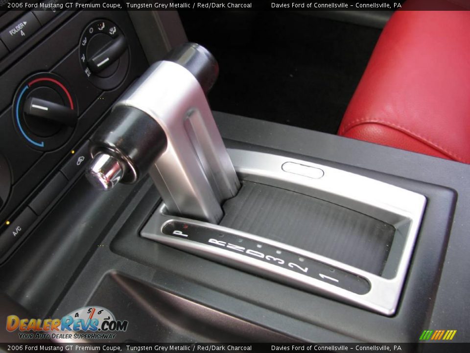 2006 Ford Mustang GT Premium Coupe Tungsten Grey Metallic / Red/Dark Charcoal Photo #10