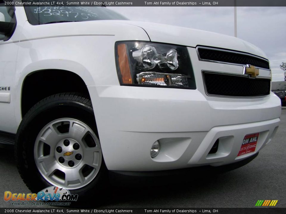2008 Chevrolet Avalanche LT 4x4 Summit White / Ebony/Light Cashmere Photo #2