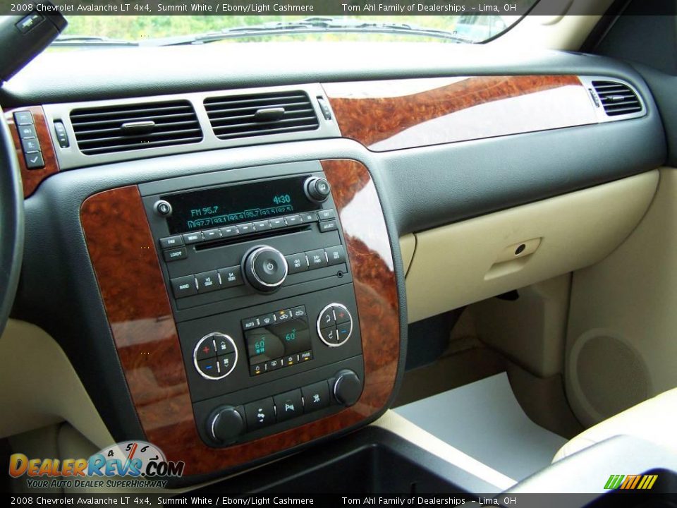 2008 Chevrolet Avalanche LT 4x4 Summit White / Ebony/Light Cashmere Photo #18