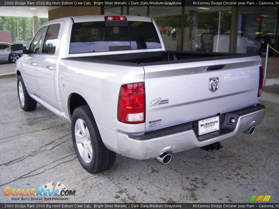 2009 Dodge Ram 1500 Big Horn Edition Crew Cab Bright Silver Metallic / Dark Slate/Medium Graystone Photo #2