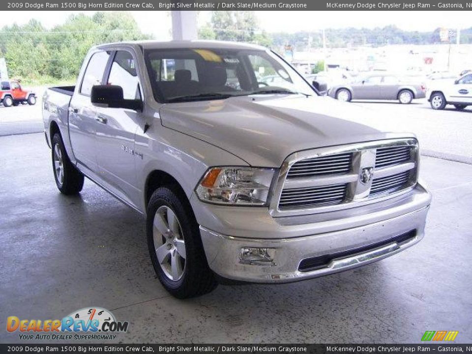 2009 Dodge Ram 1500 Big Horn Edition Crew Cab Bright Silver Metallic / Dark Slate/Medium Graystone Photo #6