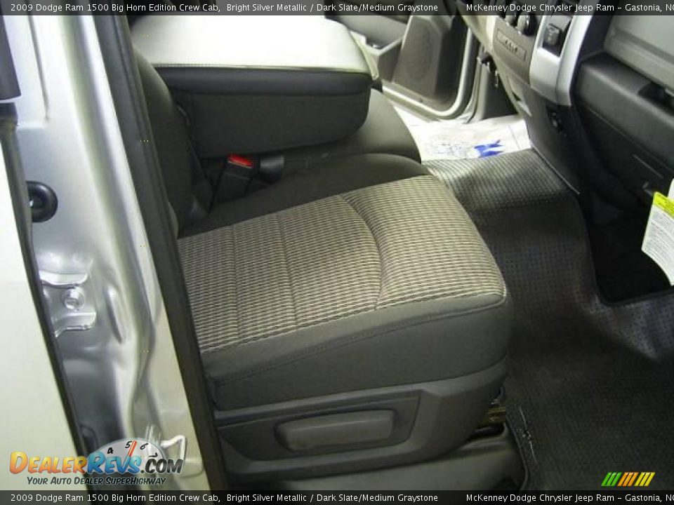 2009 Dodge Ram 1500 Big Horn Edition Crew Cab Bright Silver Metallic / Dark Slate/Medium Graystone Photo #12