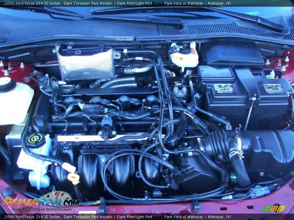 2006 Ford Focus ZX4 SE Sedan Dark Toreador Red Metallic / Dark Flint/Light Flint Photo #8