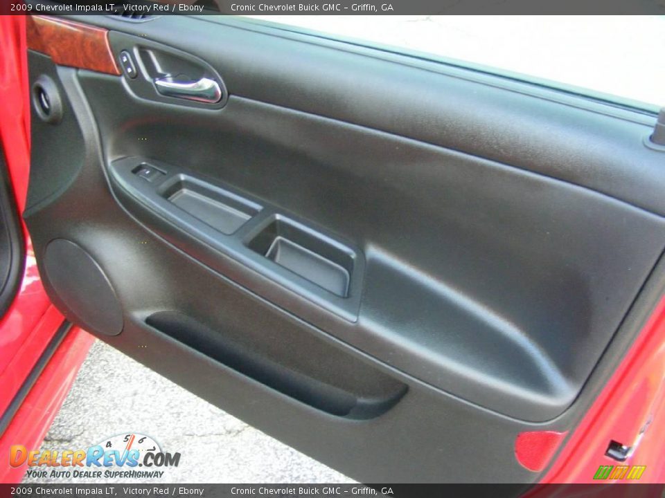 2009 Chevrolet Impala LT Victory Red / Ebony Photo #16