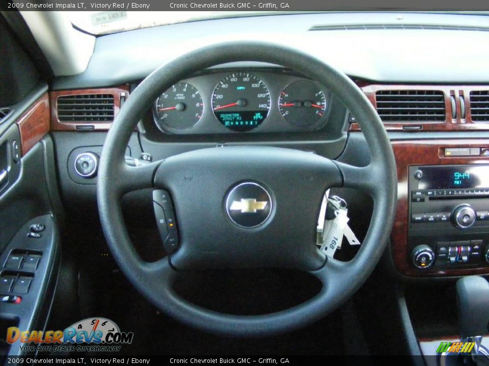 2009 Chevrolet Impala LT Victory Red / Ebony Photo #19