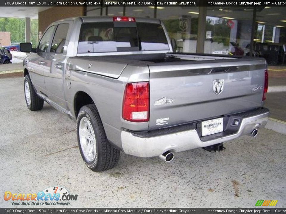 2009 Dodge Ram 1500 Big Horn Edition Crew Cab 4x4 Mineral Gray Metallic / Dark Slate/Medium Graystone Photo #2