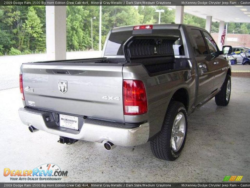 2009 Dodge Ram 1500 Big Horn Edition Crew Cab 4x4 Mineral Gray Metallic / Dark Slate/Medium Graystone Photo #5