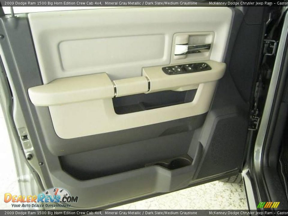 2009 Dodge Ram 1500 Big Horn Edition Crew Cab 4x4 Mineral Gray Metallic / Dark Slate/Medium Graystone Photo #8