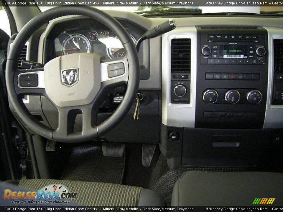 2009 Dodge Ram 1500 Big Horn Edition Crew Cab 4x4 Mineral Gray Metallic / Dark Slate/Medium Graystone Photo #18