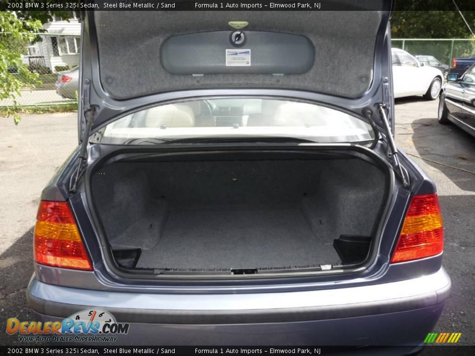 2002 BMW 3 Series 325i Sedan Steel Blue Metallic / Sand Photo #7