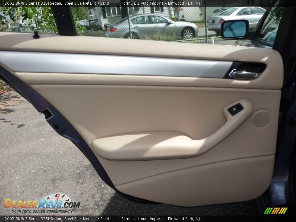 2002 BMW 3 Series 325i Sedan Steel Blue Metallic / Sand Photo #19