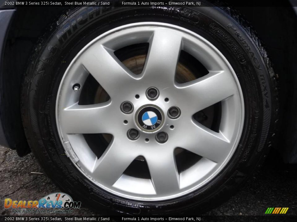 2002 BMW 3 Series 325i Sedan Steel Blue Metallic / Sand Photo #22