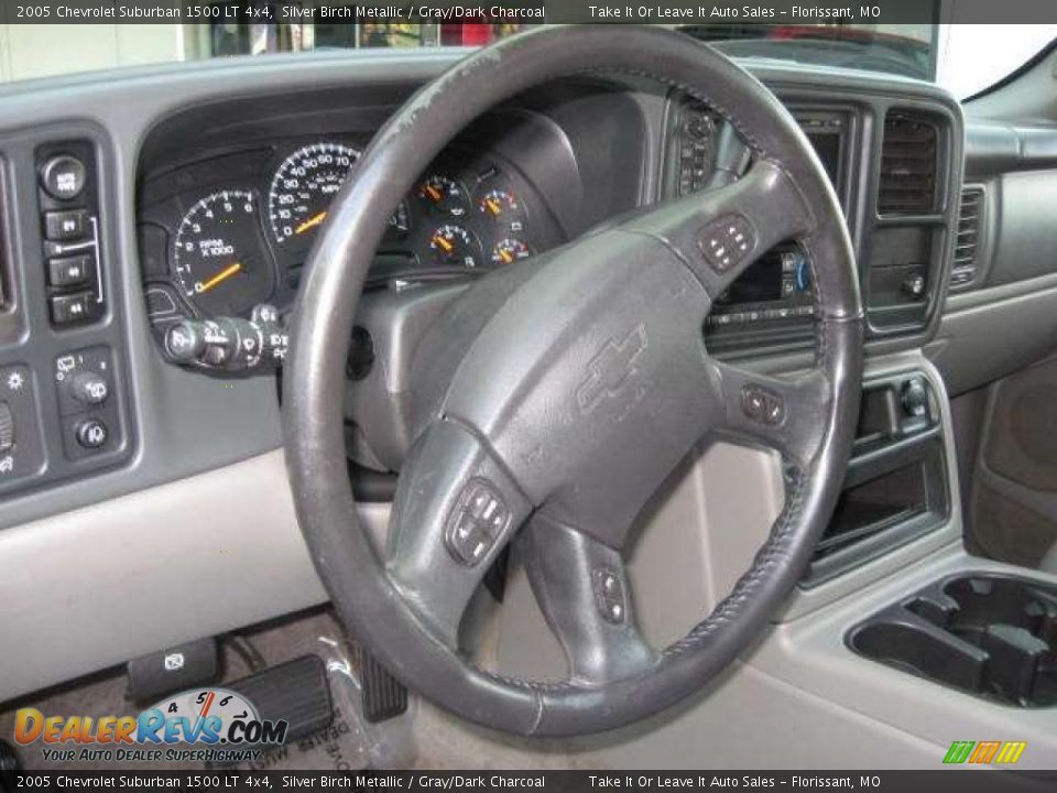 2005 Chevrolet Suburban 1500 LT 4x4 Silver Birch Metallic / Gray/Dark Charcoal Photo #2