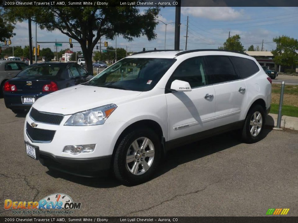 2009 Chevrolet Traverse LT AWD Summit White / Ebony Photo #3