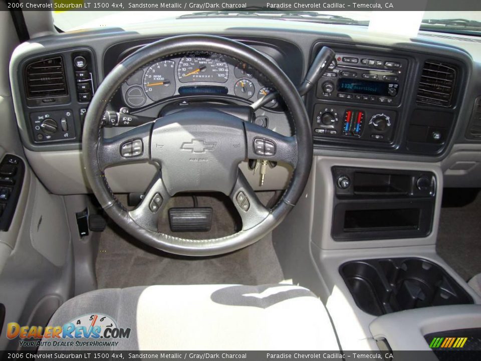 2006 Chevrolet Suburban LT 1500 4x4 Sandstone Metallic / Gray/Dark Charcoal Photo #7