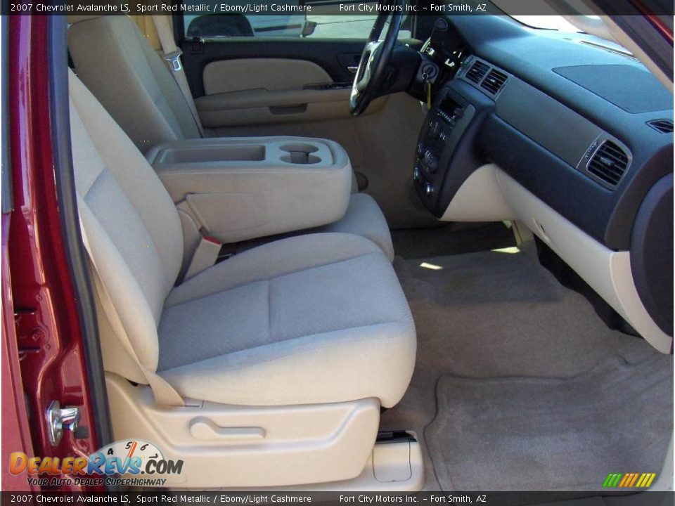 2007 Chevrolet Avalanche LS Sport Red Metallic / Ebony/Light Cashmere Photo #6