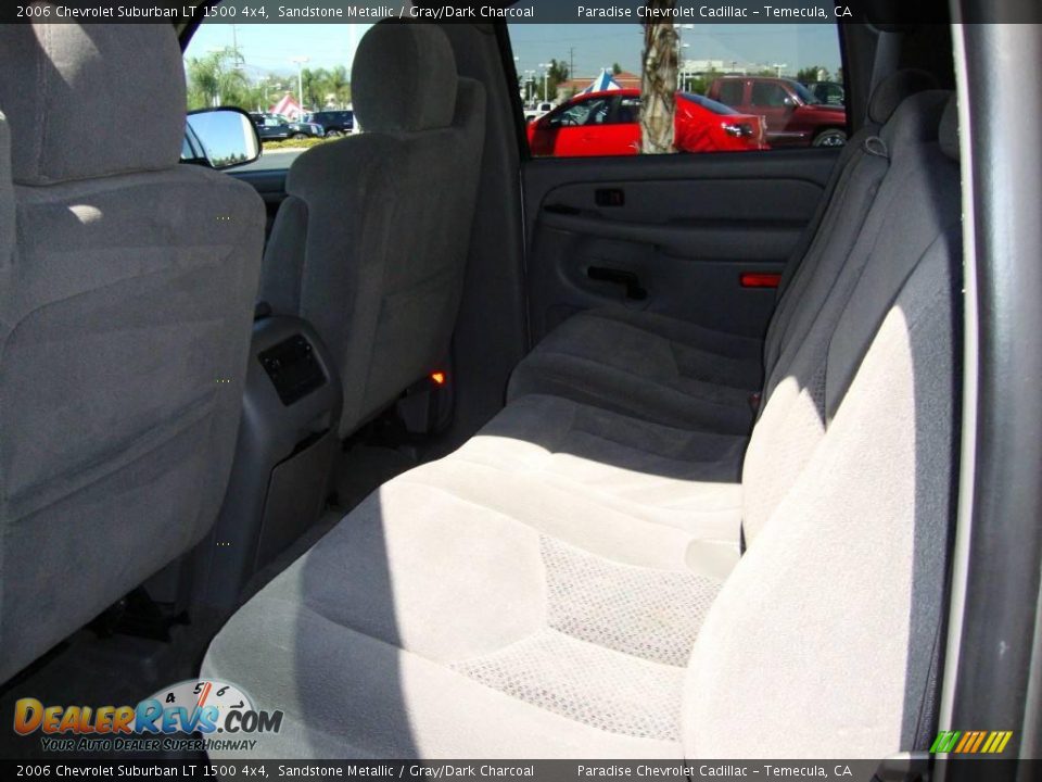 2006 Chevrolet Suburban LT 1500 4x4 Sandstone Metallic / Gray/Dark Charcoal Photo #10