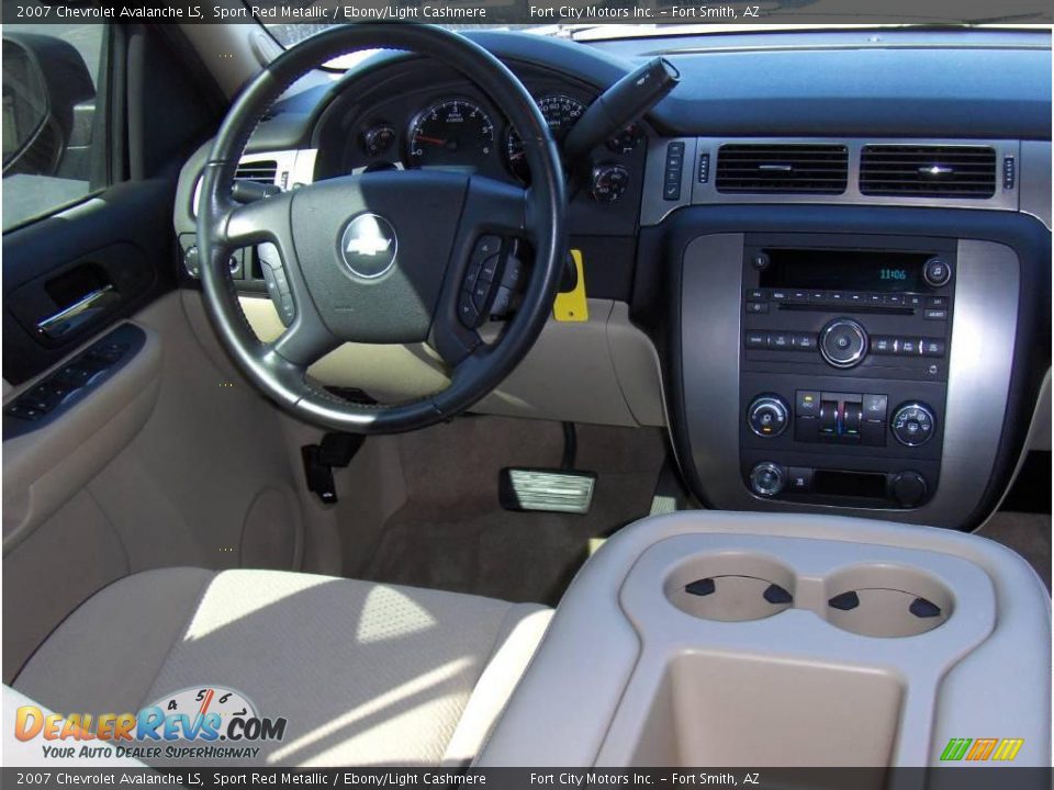 2007 Chevrolet Avalanche LS Sport Red Metallic / Ebony/Light Cashmere Photo #8