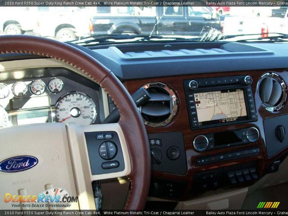 2010 Ford F350 Super Duty King Ranch Crew Cab 4x4 White Platinum Metallic Tri-Coat / Chaparral Leather Photo #3