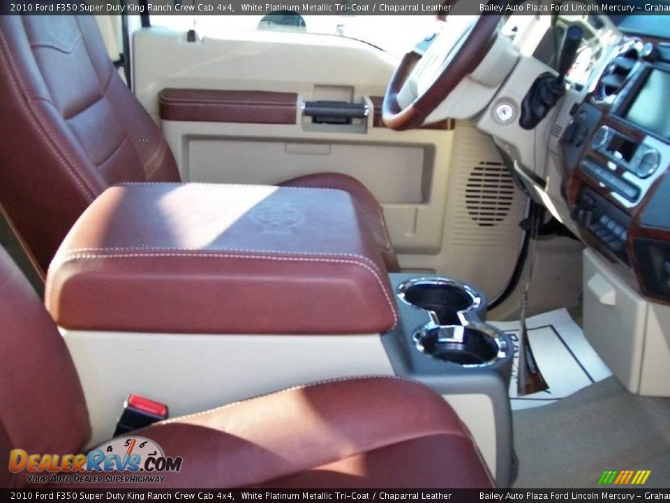 2010 Ford F350 Super Duty King Ranch Crew Cab 4x4 White Platinum Metallic Tri-Coat / Chaparral Leather Photo #7