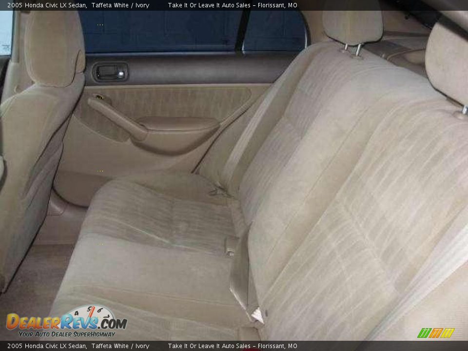 2005 Honda Civic LX Sedan Taffeta White / Ivory Photo #5
