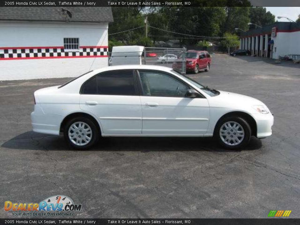 2005 Honda Civic LX Sedan Taffeta White / Ivory Photo #11