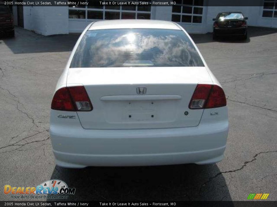 2005 Honda Civic LX Sedan Taffeta White / Ivory Photo #13