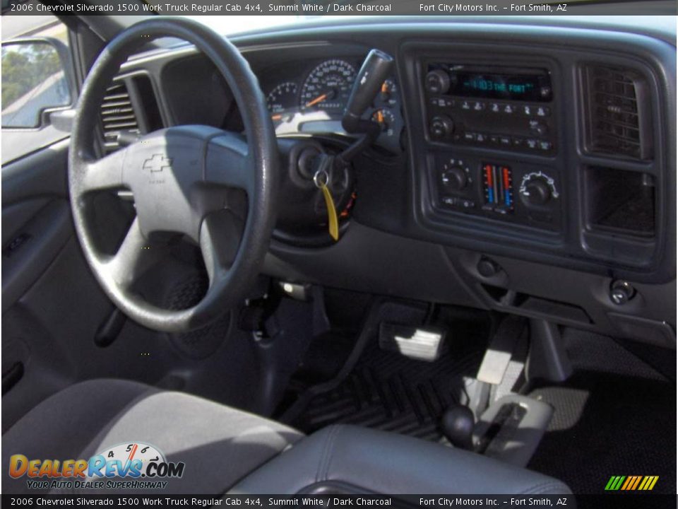 2006 Chevrolet Silverado 1500 Work Truck Regular Cab 4x4 Summit White / Dark Charcoal Photo #7