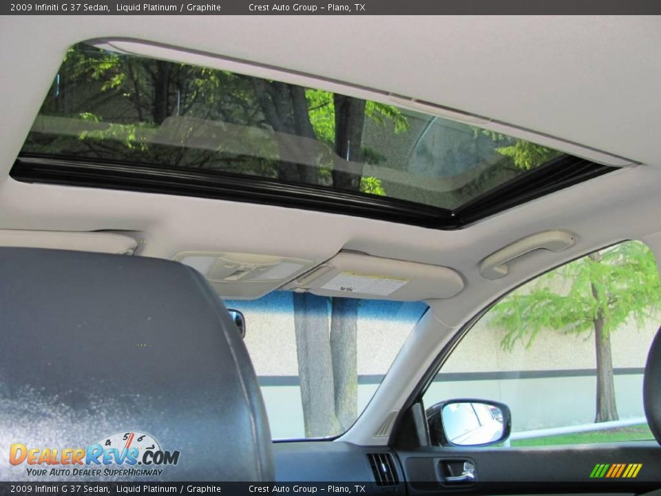 2009 Infiniti G 37 Sedan Liquid Platinum / Graphite Photo #16