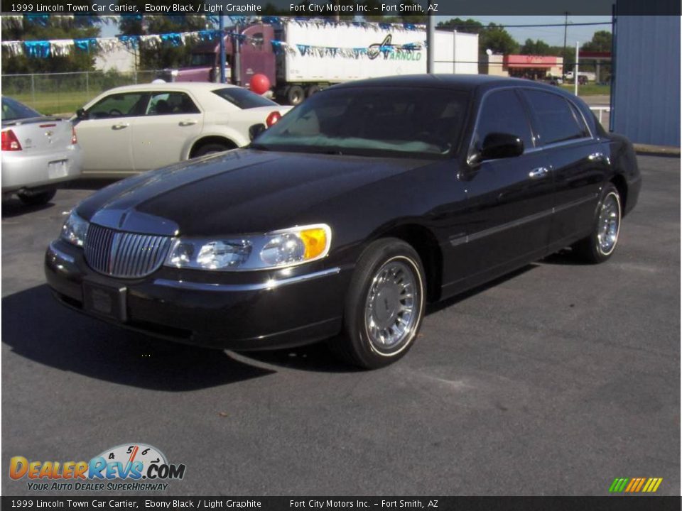 1999 Lincoln Town Car Cartier Ebony Black / Light Graphite Photo #1