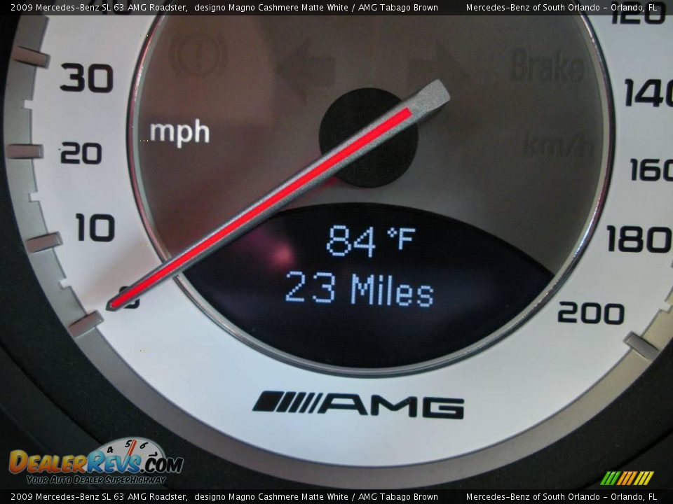 2009 Mercedes-Benz SL 63 AMG Roadster designo Magno Cashmere Matte White / AMG Tabago Brown Photo #19