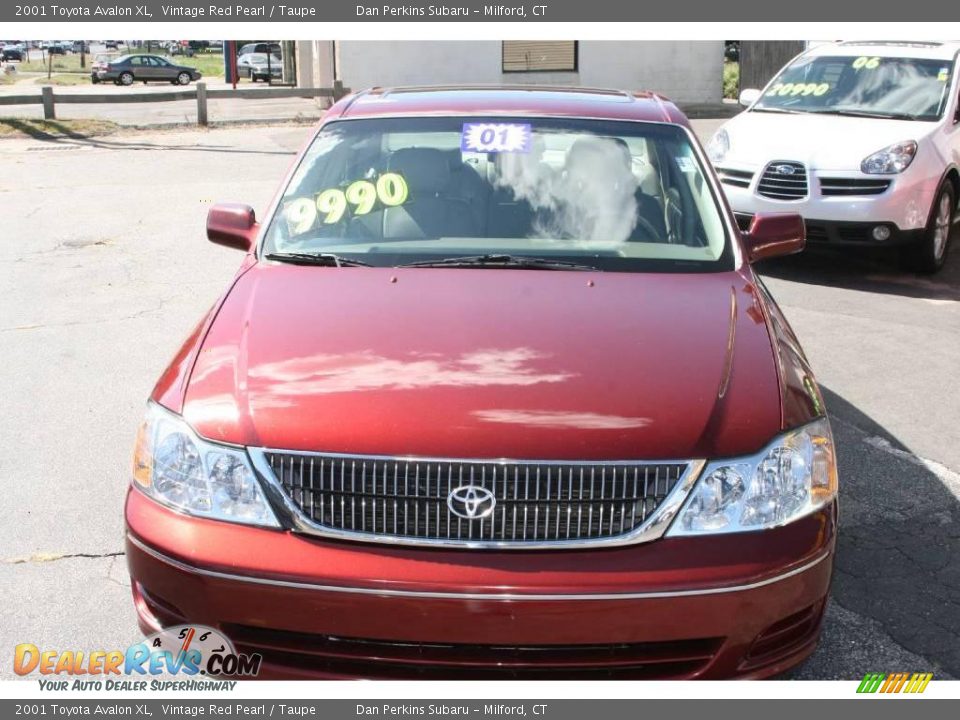 2001 Toyota Avalon XL Vintage Red Pearl / Taupe Photo #2