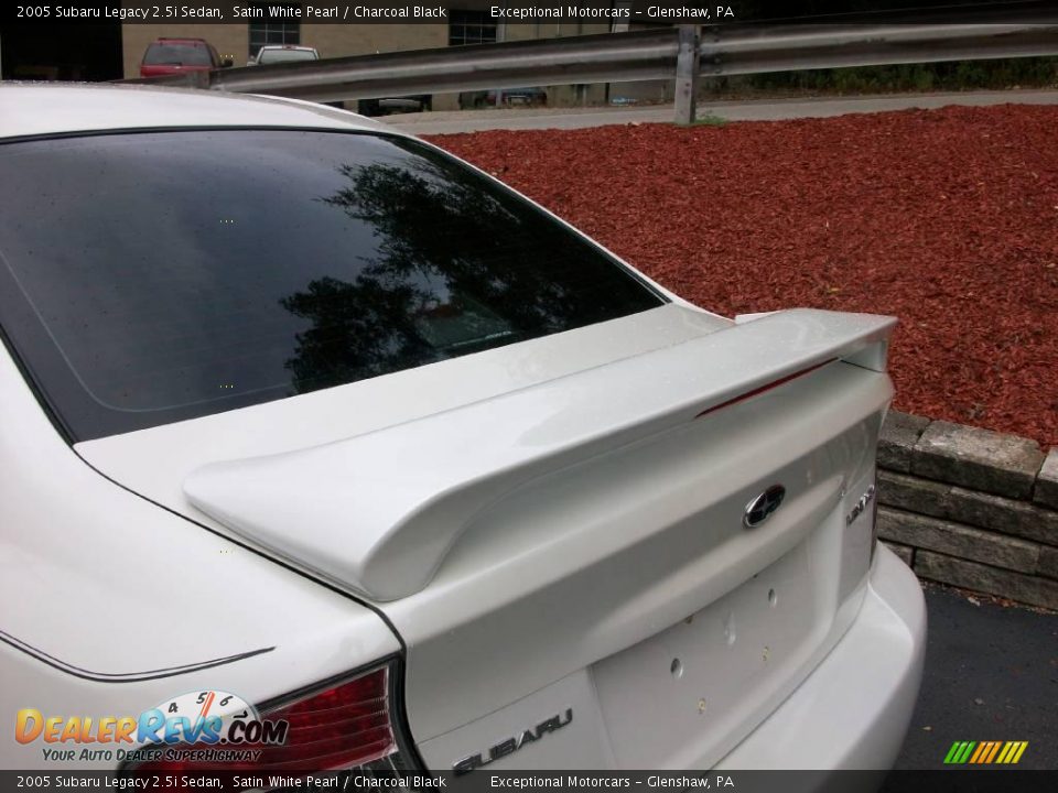 2005 Subaru Legacy 2.5i Sedan Satin White Pearl / Charcoal Black Photo #4