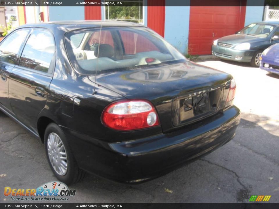 1999 Kia Sephia LS Black / Beige Photo #11