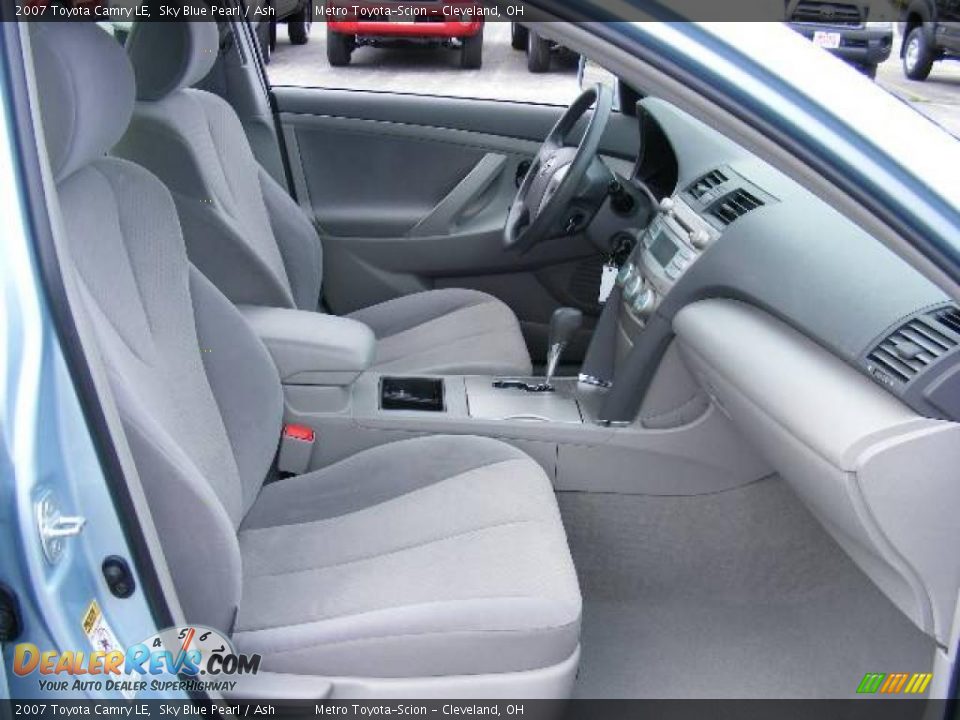 2007 Toyota Camry LE Sky Blue Pearl / Ash Photo #13