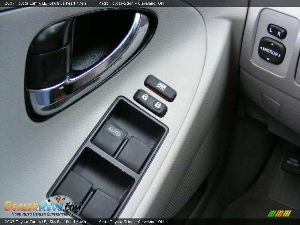 2007 Toyota Camry LE Sky Blue Pearl / Ash Photo #21