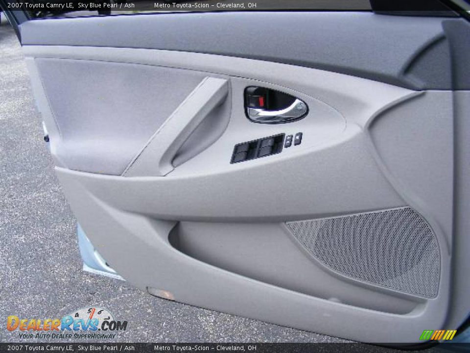 2007 Toyota Camry LE Sky Blue Pearl / Ash Photo #22